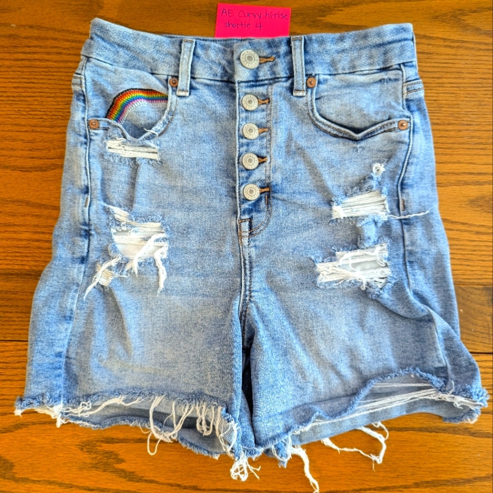 Women's American Eagle Curvy Hi-rise Shorts w/rainbow embroidery, size 4